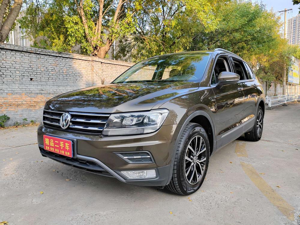 Volkswagen Tiguan L