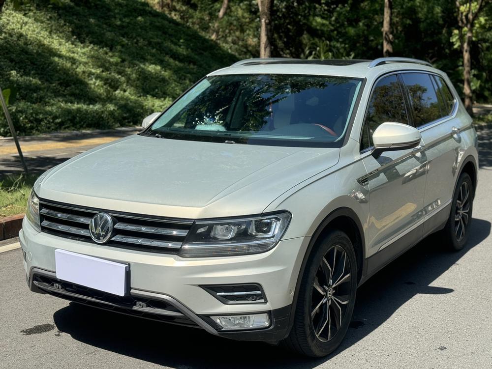 Volkswagen Tiguan L