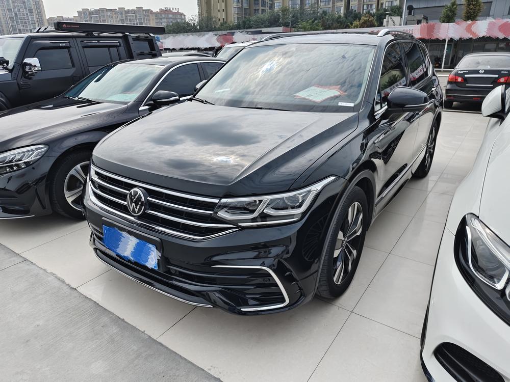 Volkswagen Tiguan L