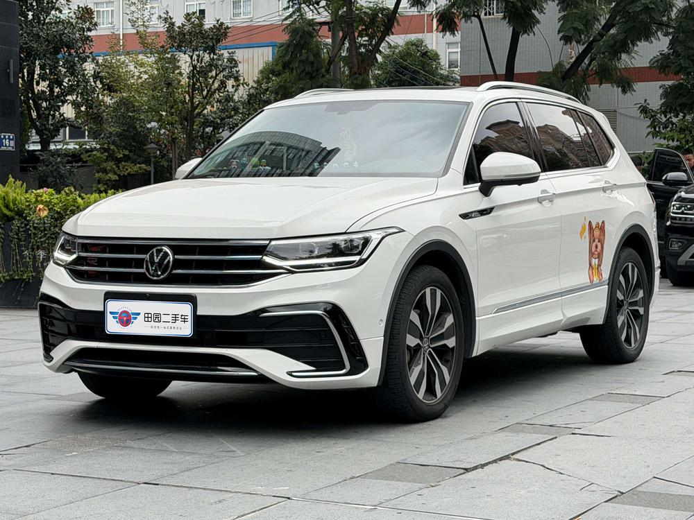 Volkswagen Tiguan L