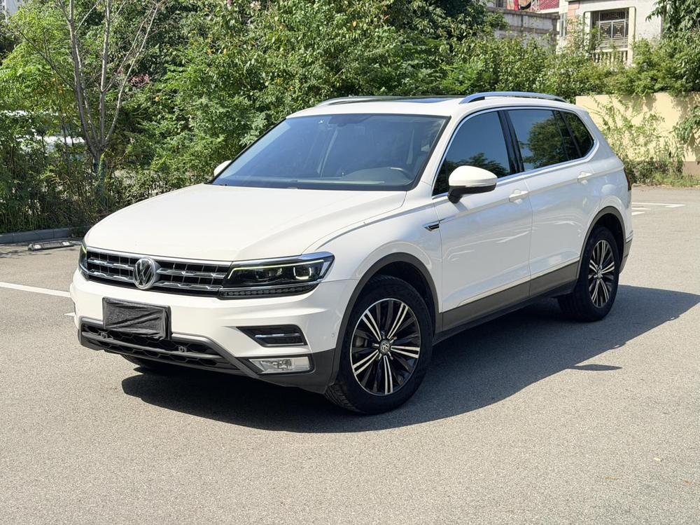 Volkswagen Tiguan L
