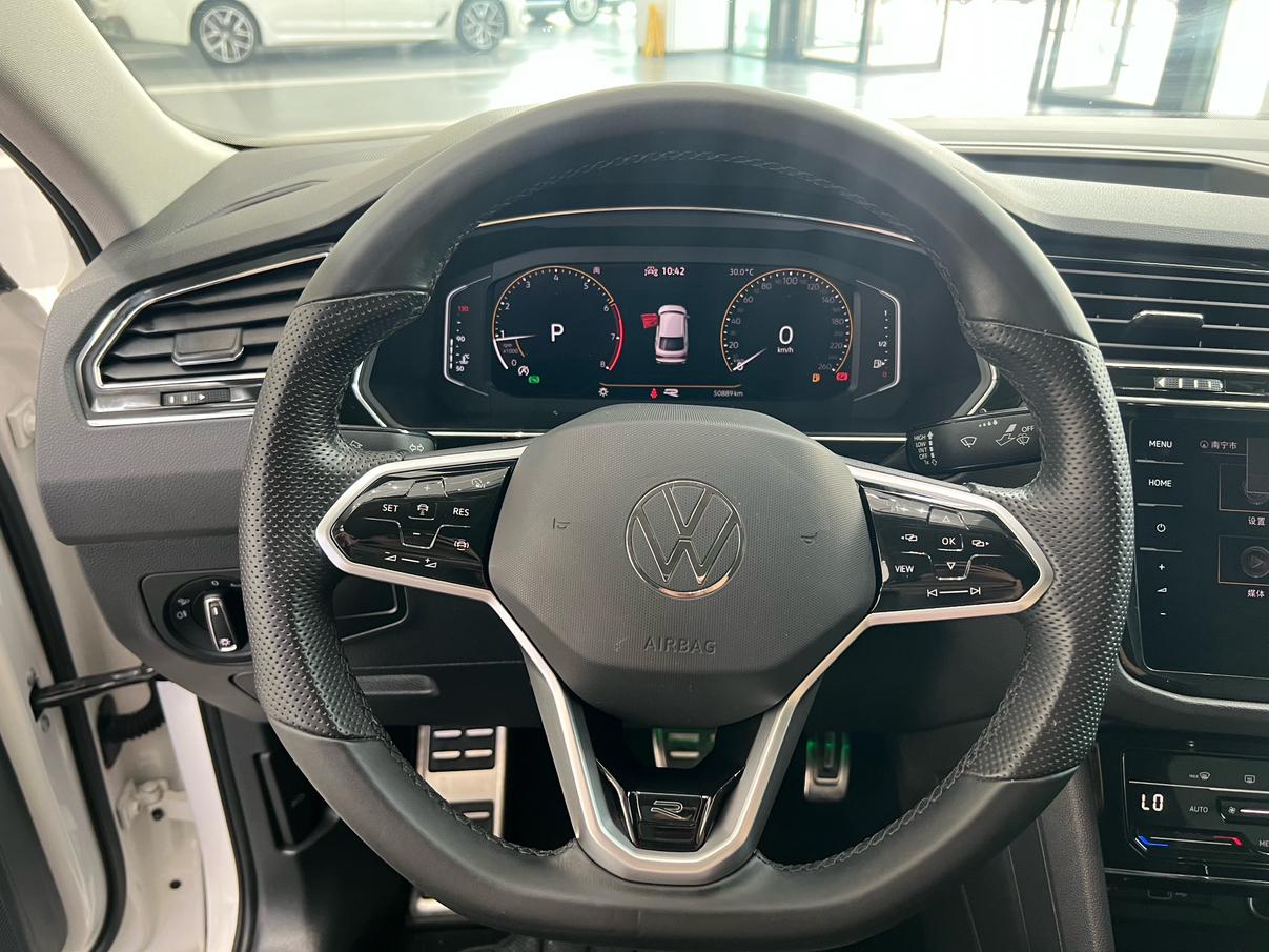 Volkswagen Tiguan X