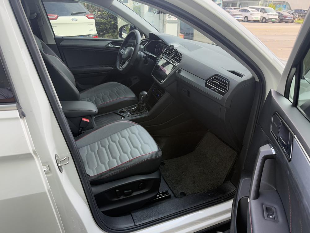 Volkswagen Tiguan X