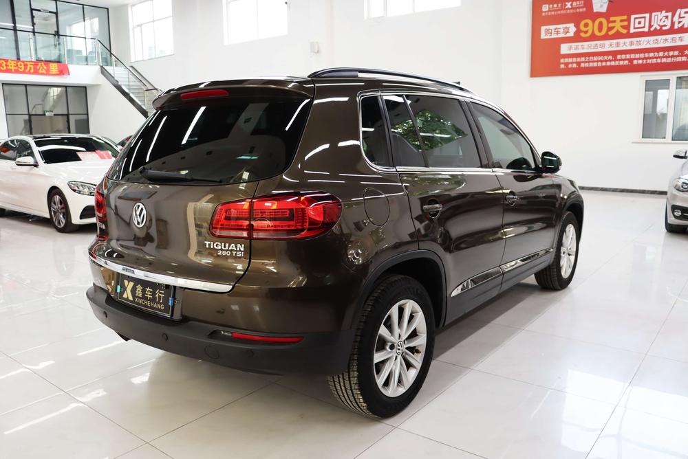 Volkswagen Tiguan