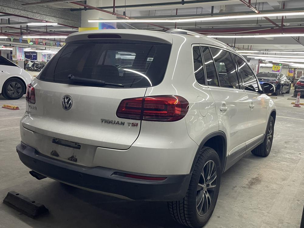 Volkswagen Tiguan