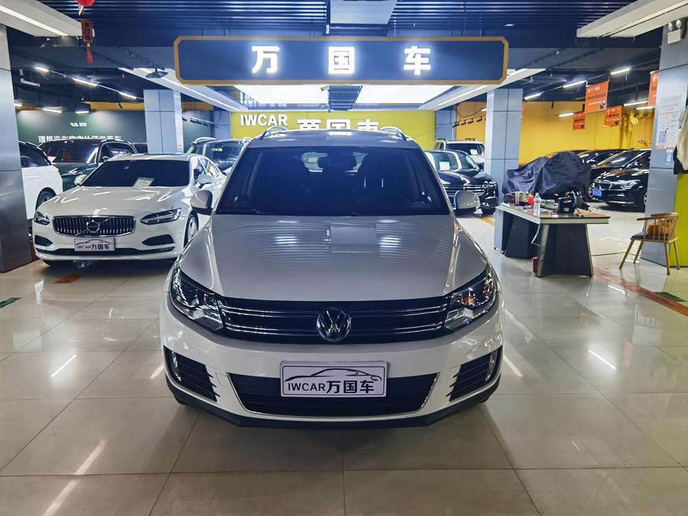Volkswagen Tiguan