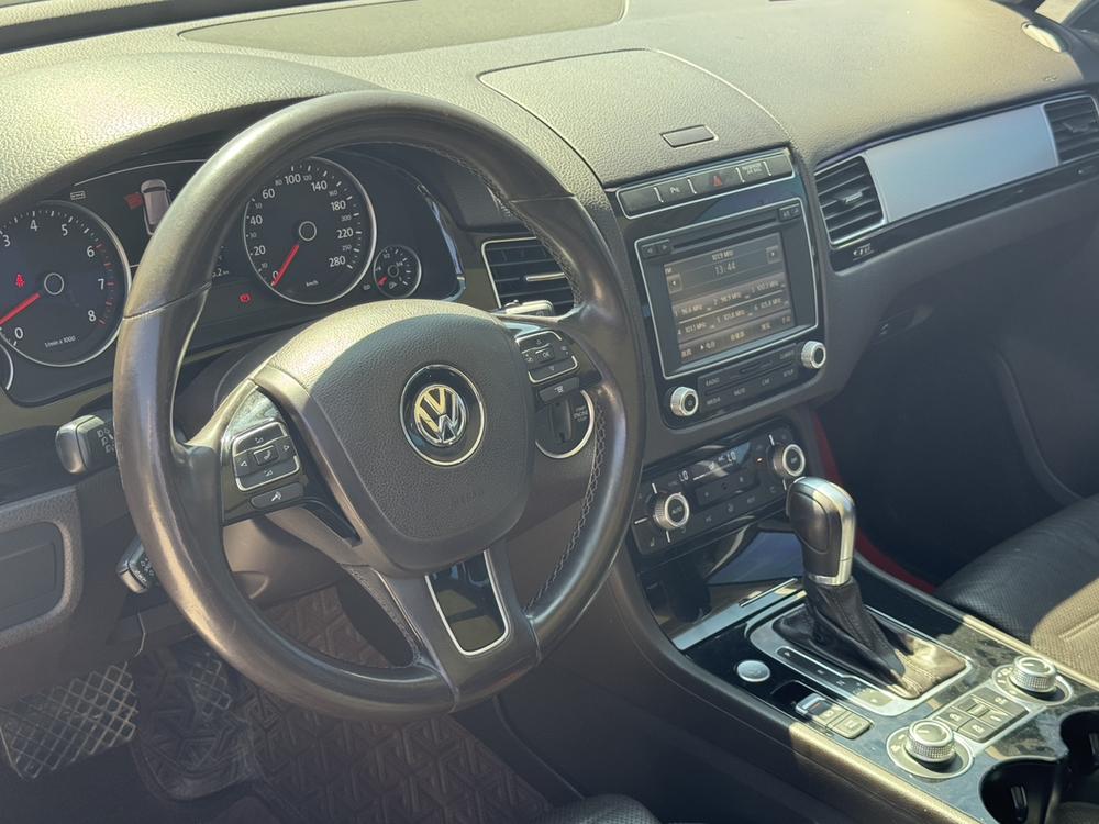 Volkswagen Touareg