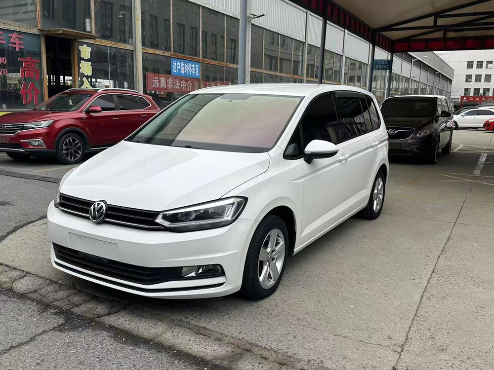 Volkswagen Touran L