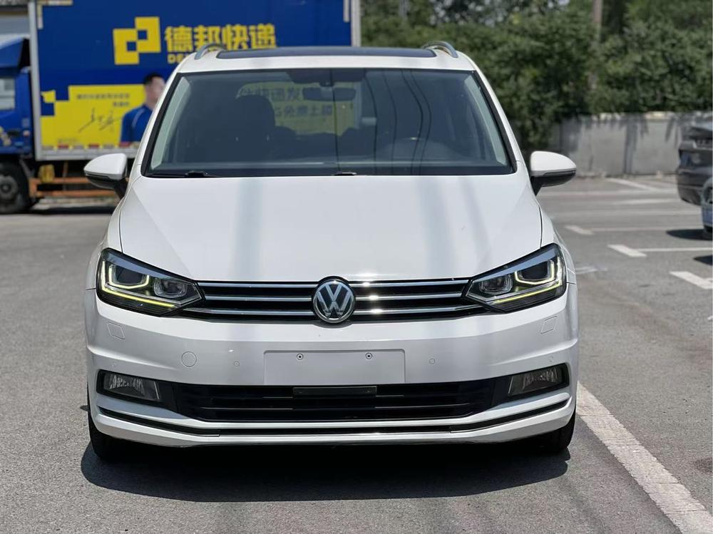 Volkswagen Touran L