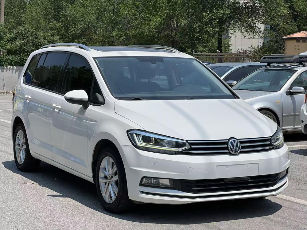 Volkswagen Touran L