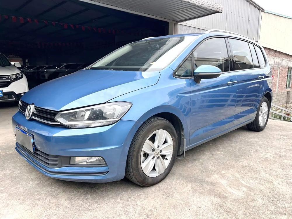 Volkswagen Touran L