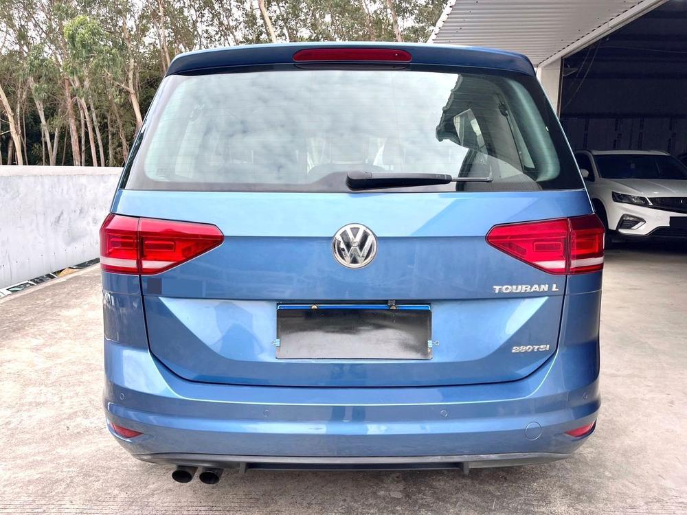 Volkswagen Touran L