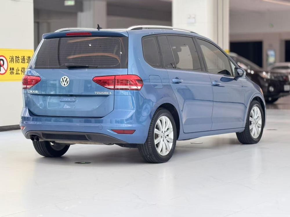 Volkswagen Touran L