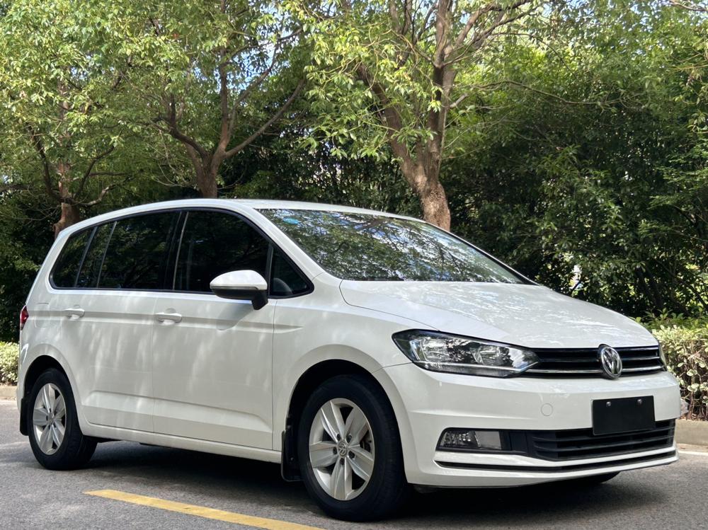 Volkswagen Touran L