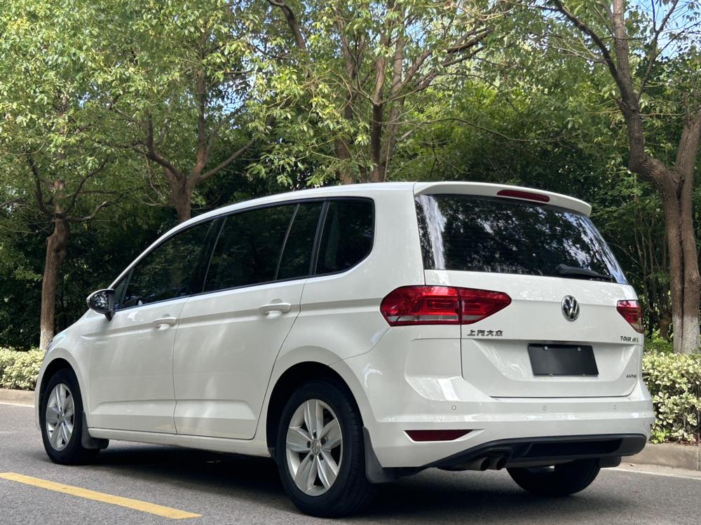 Volkswagen Touran L