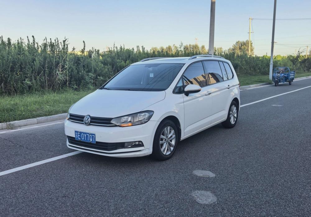 Volkswagen Touran L