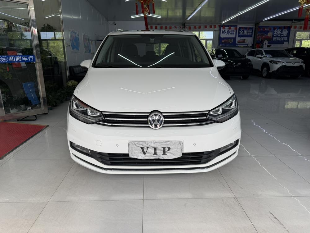 Volkswagen Touran L