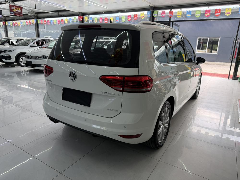 Volkswagen Touran L