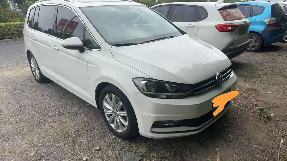 Volkswagen Touran L