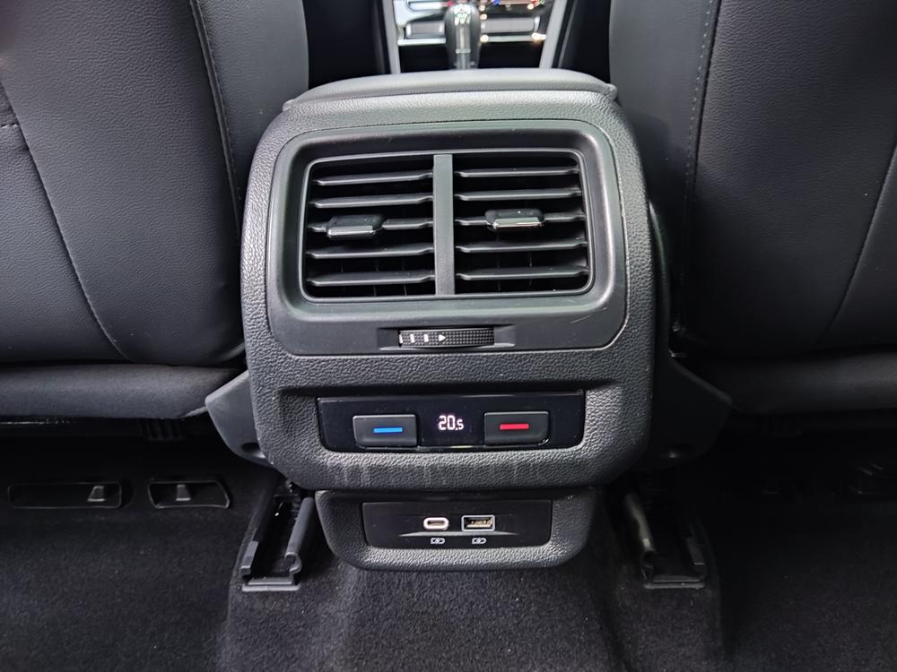 Volkswagen Touran L