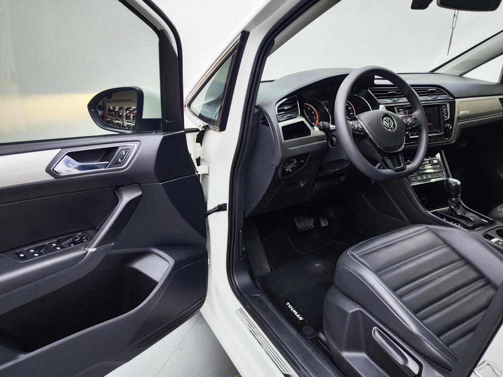Volkswagen Touran L