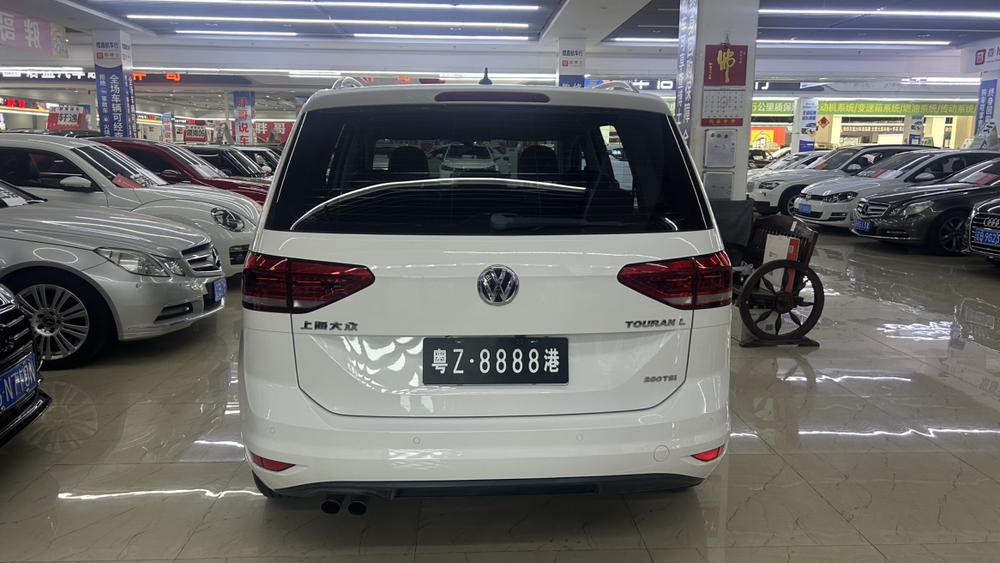 Volkswagen Touran L