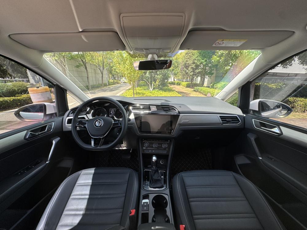Volkswagen Touran L