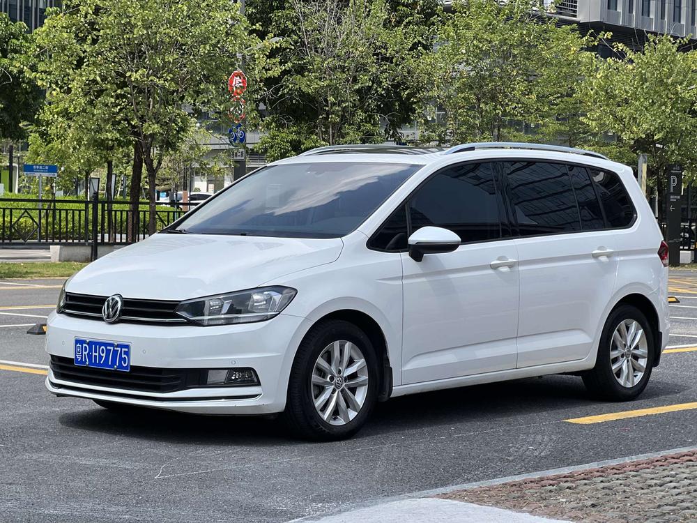 Volkswagen Touran L