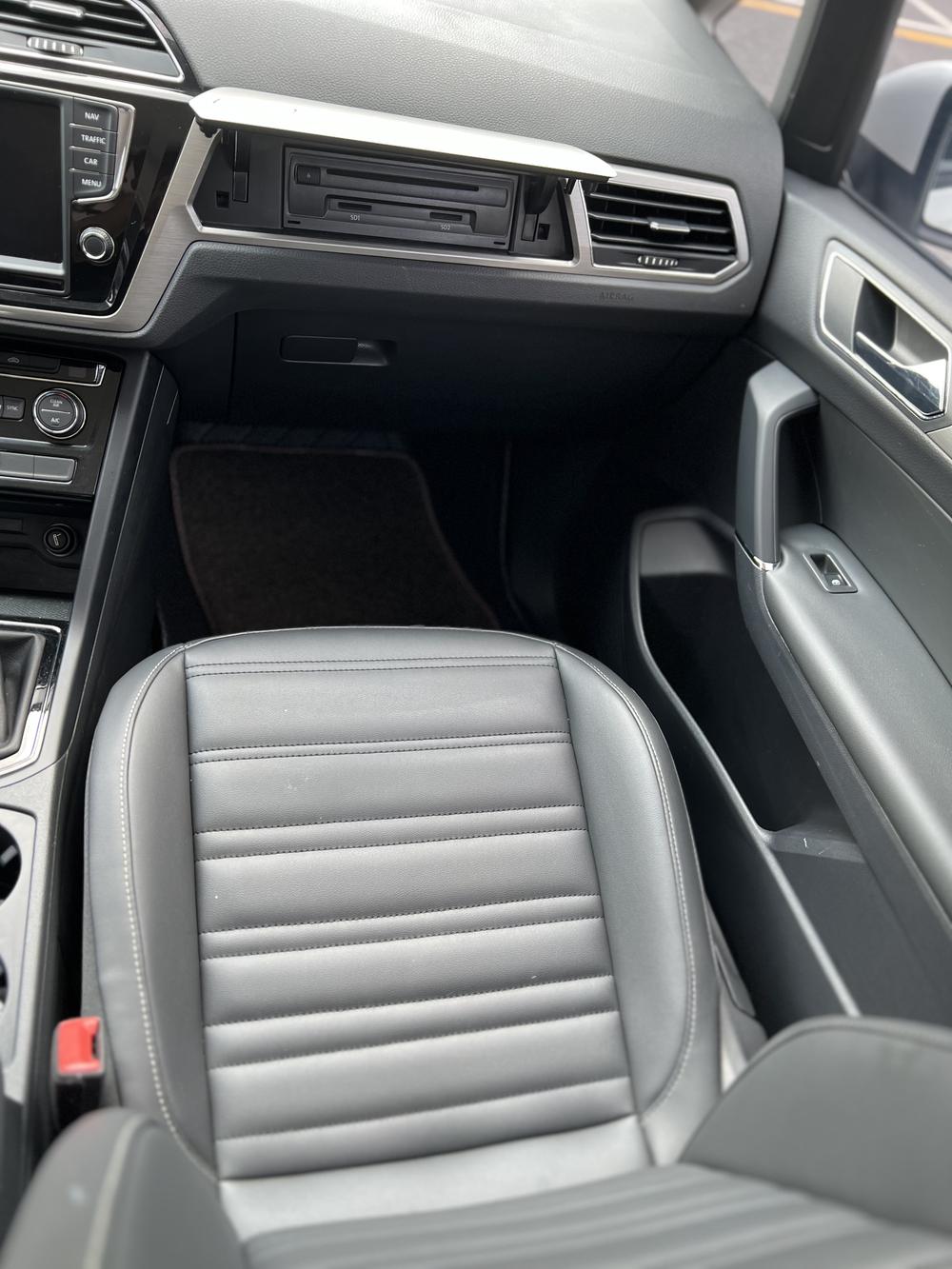 Volkswagen Touran L