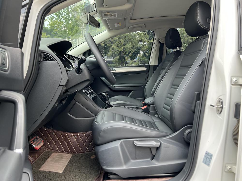 Volkswagen Touran L