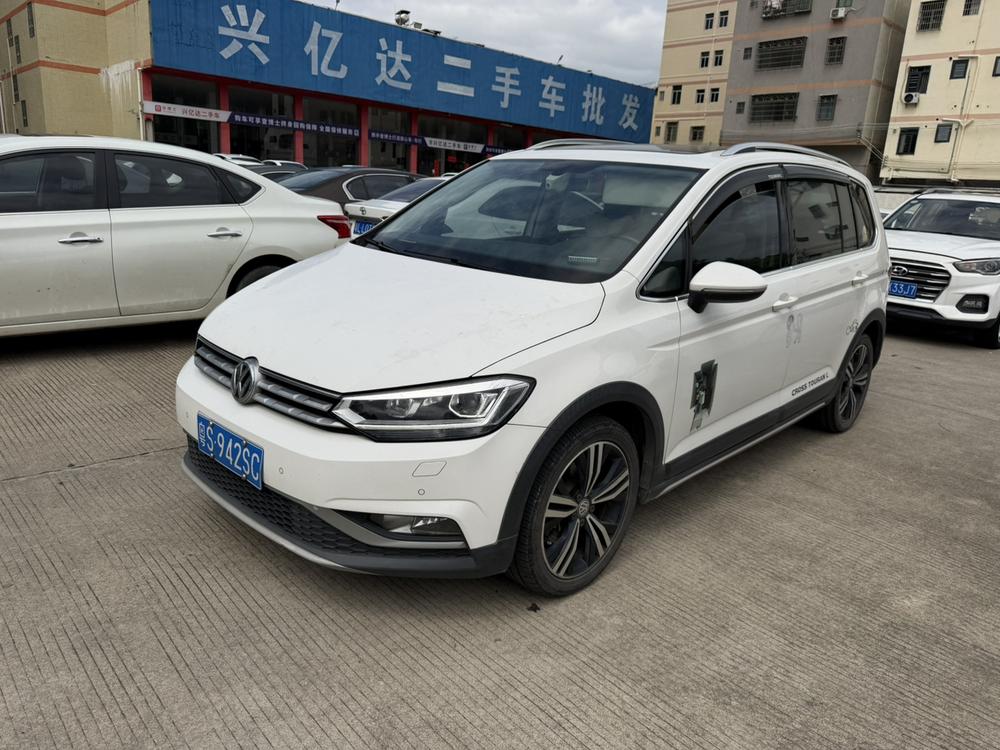 Volkswagen Touran L