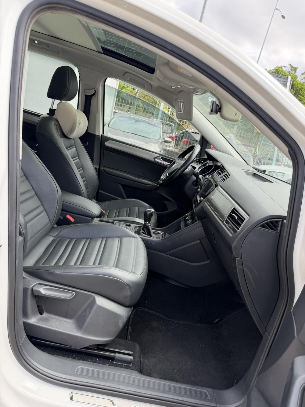 Volkswagen Touran L