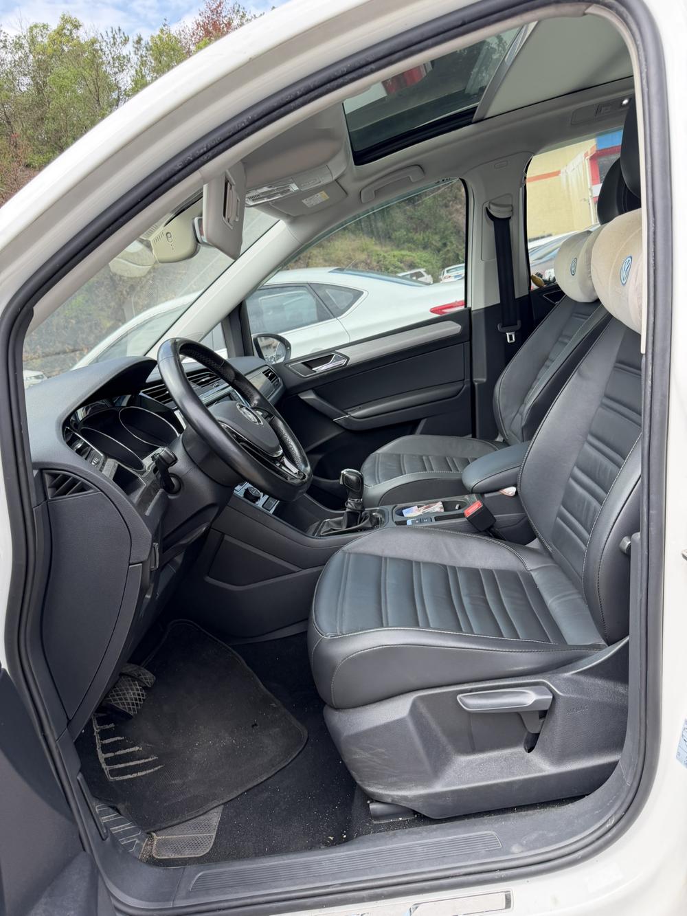 Volkswagen Touran L
