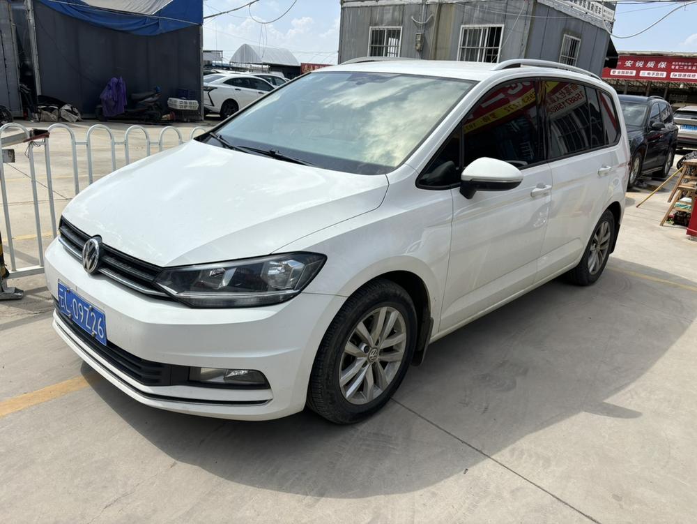 Volkswagen Touran L