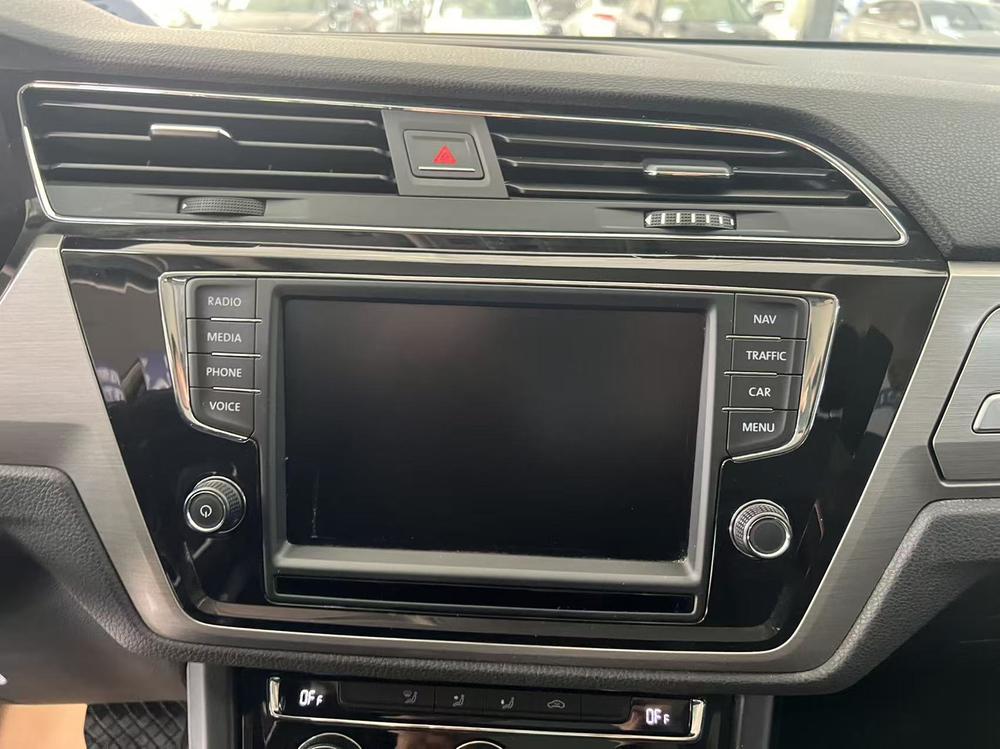 Volkswagen Touran L