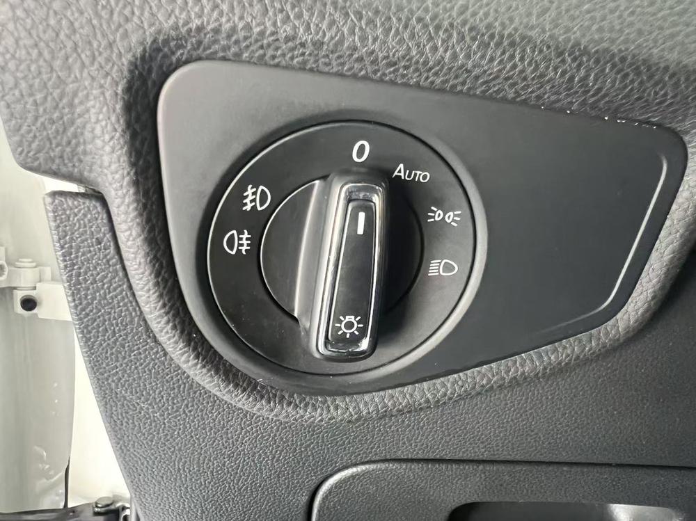 Volkswagen Touran L