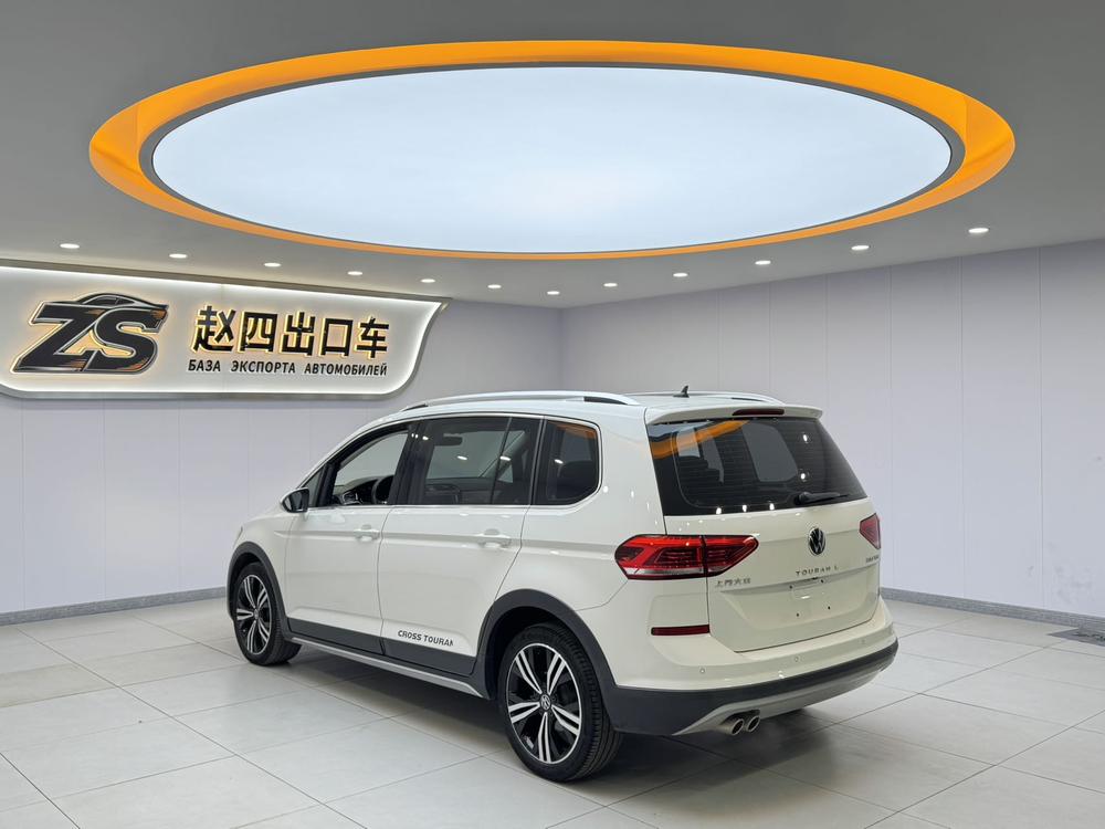 Volkswagen Touran L
