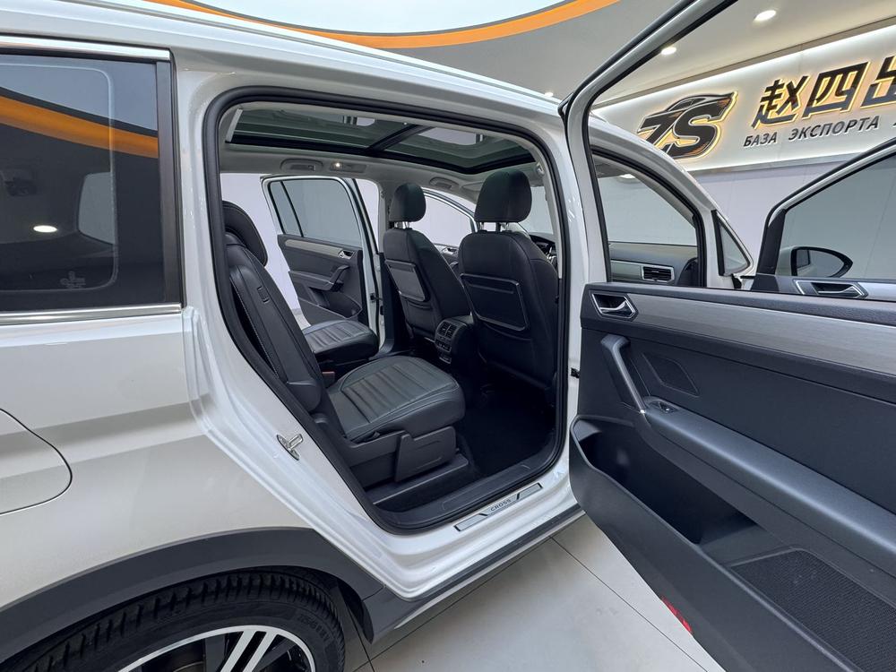 Volkswagen Touran L