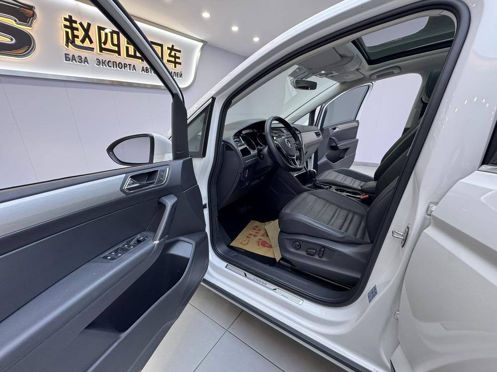 Volkswagen Touran L