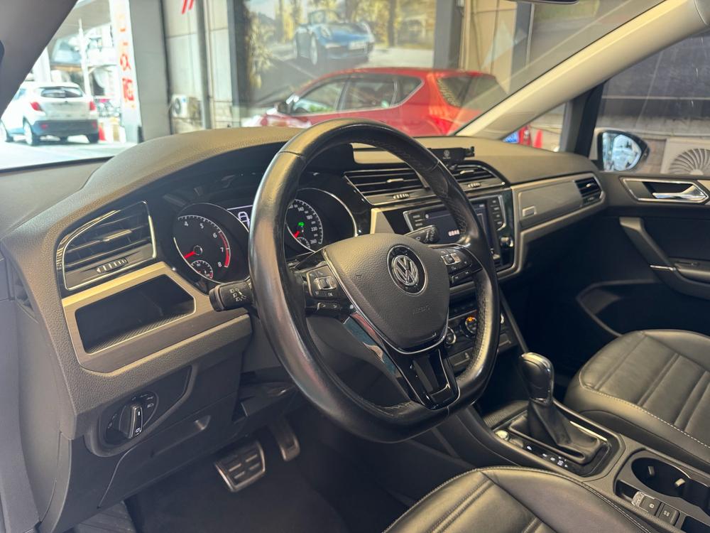 Volkswagen Touran L