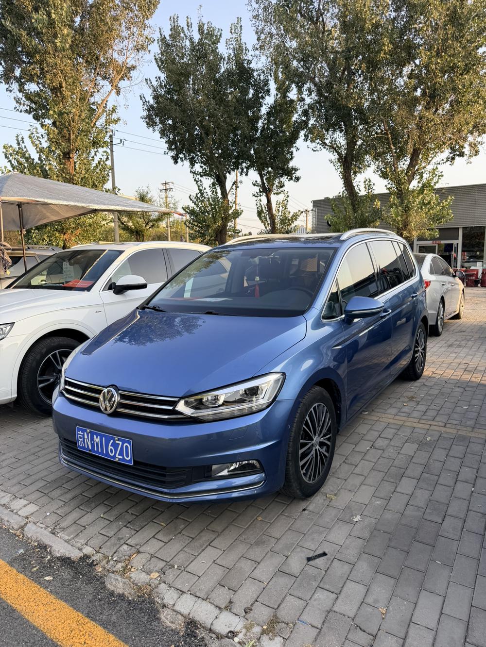 Volkswagen Touran L