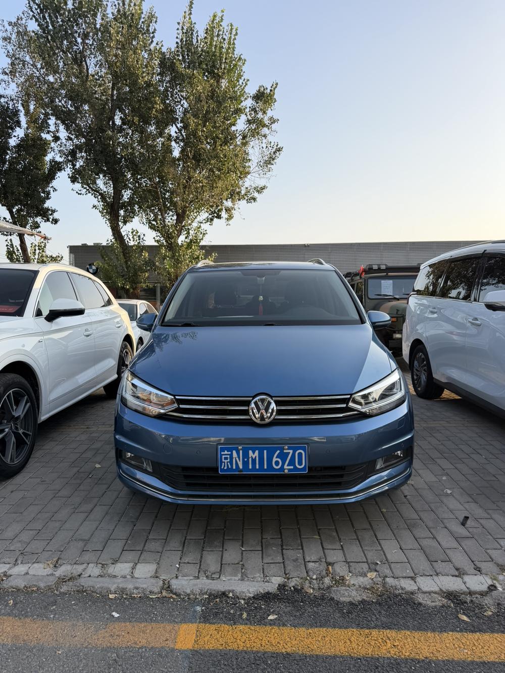 Volkswagen Touran L