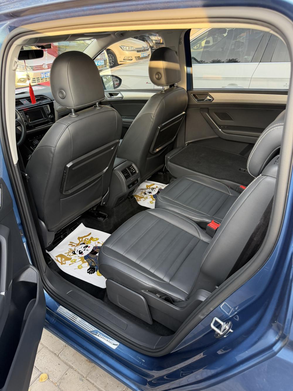 Volkswagen Touran L