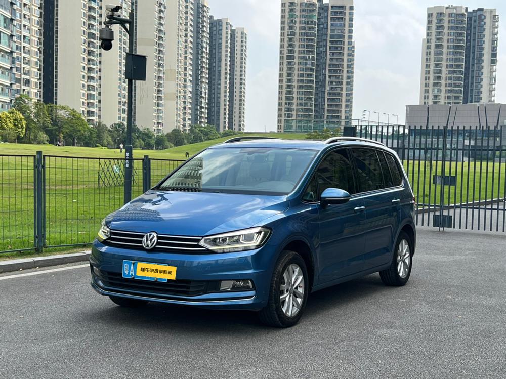 Volkswagen Touran L