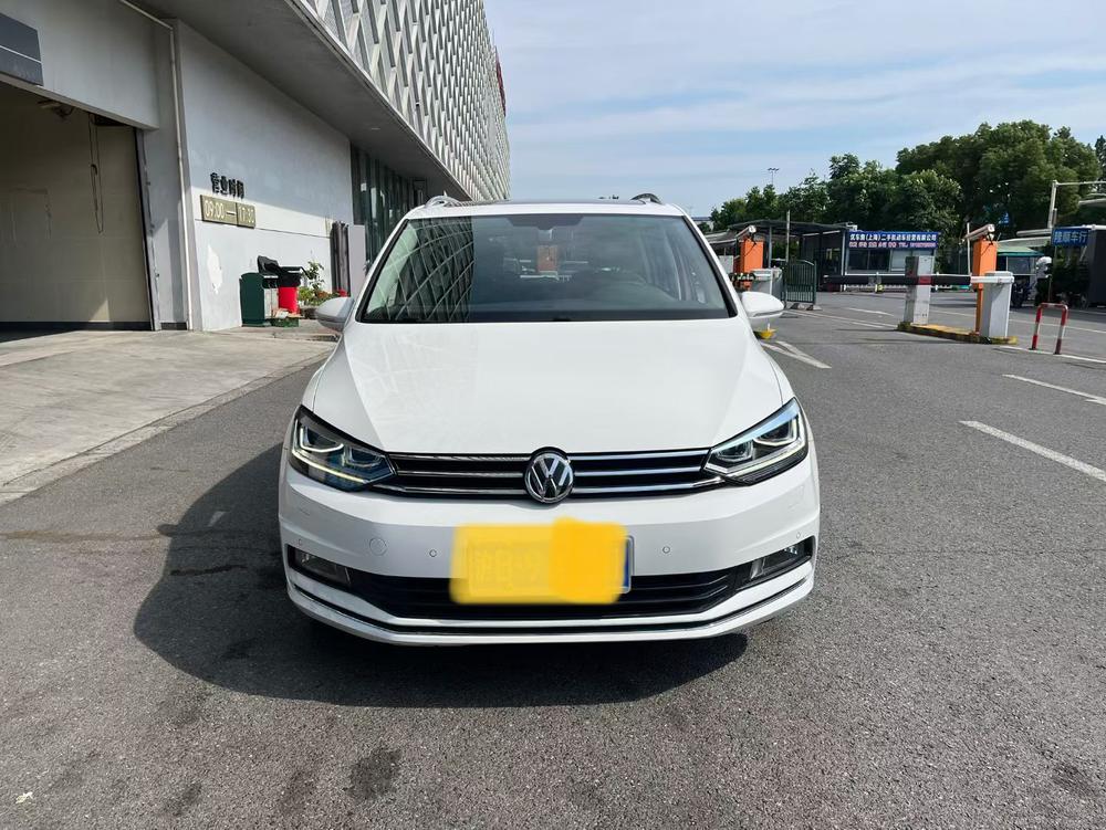 Volkswagen Touran L