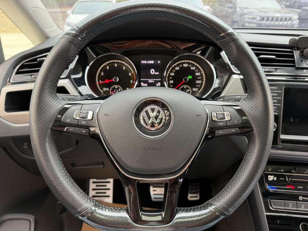 Volkswagen Touran L