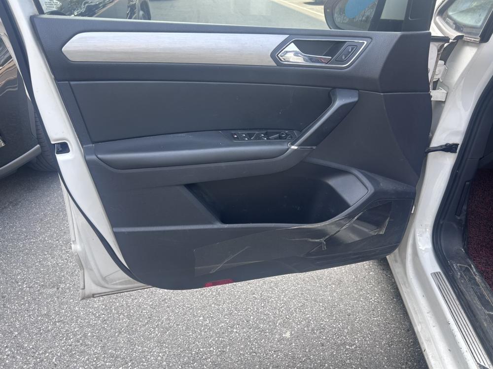 Volkswagen Touran L