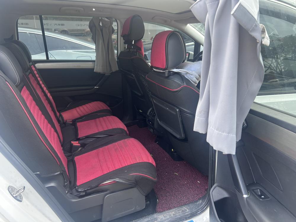 Volkswagen Touran L