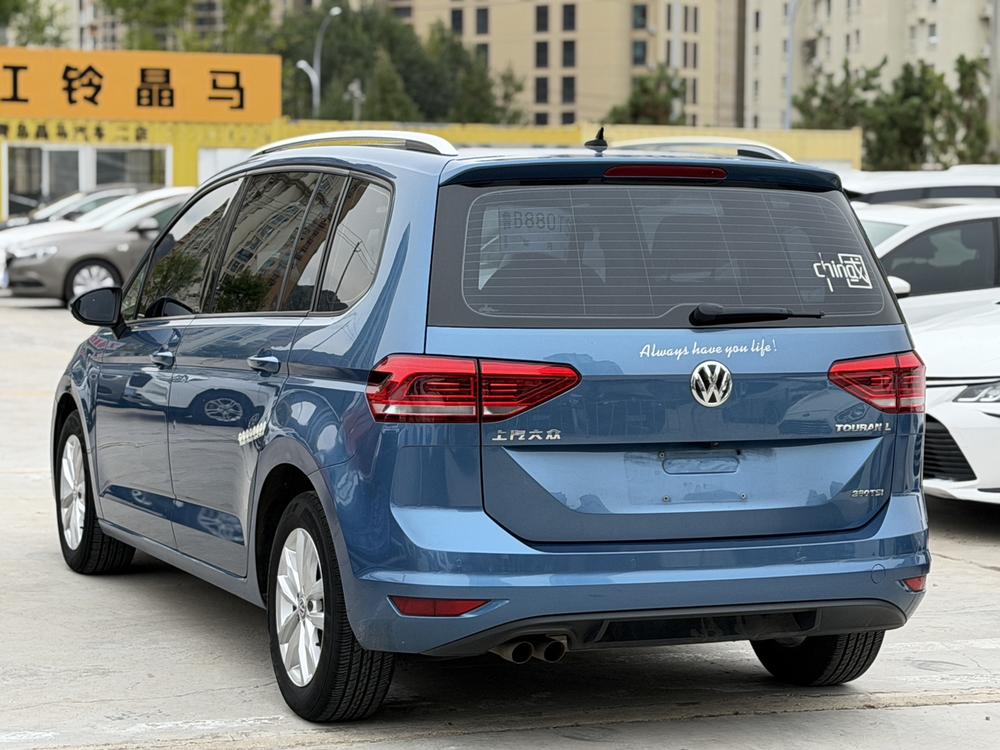 Volkswagen Touran L
