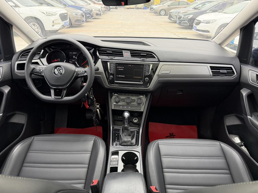 Volkswagen Touran L